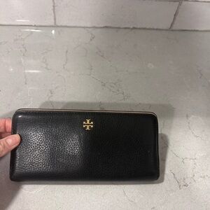 Tory Burch Black Leather wallet